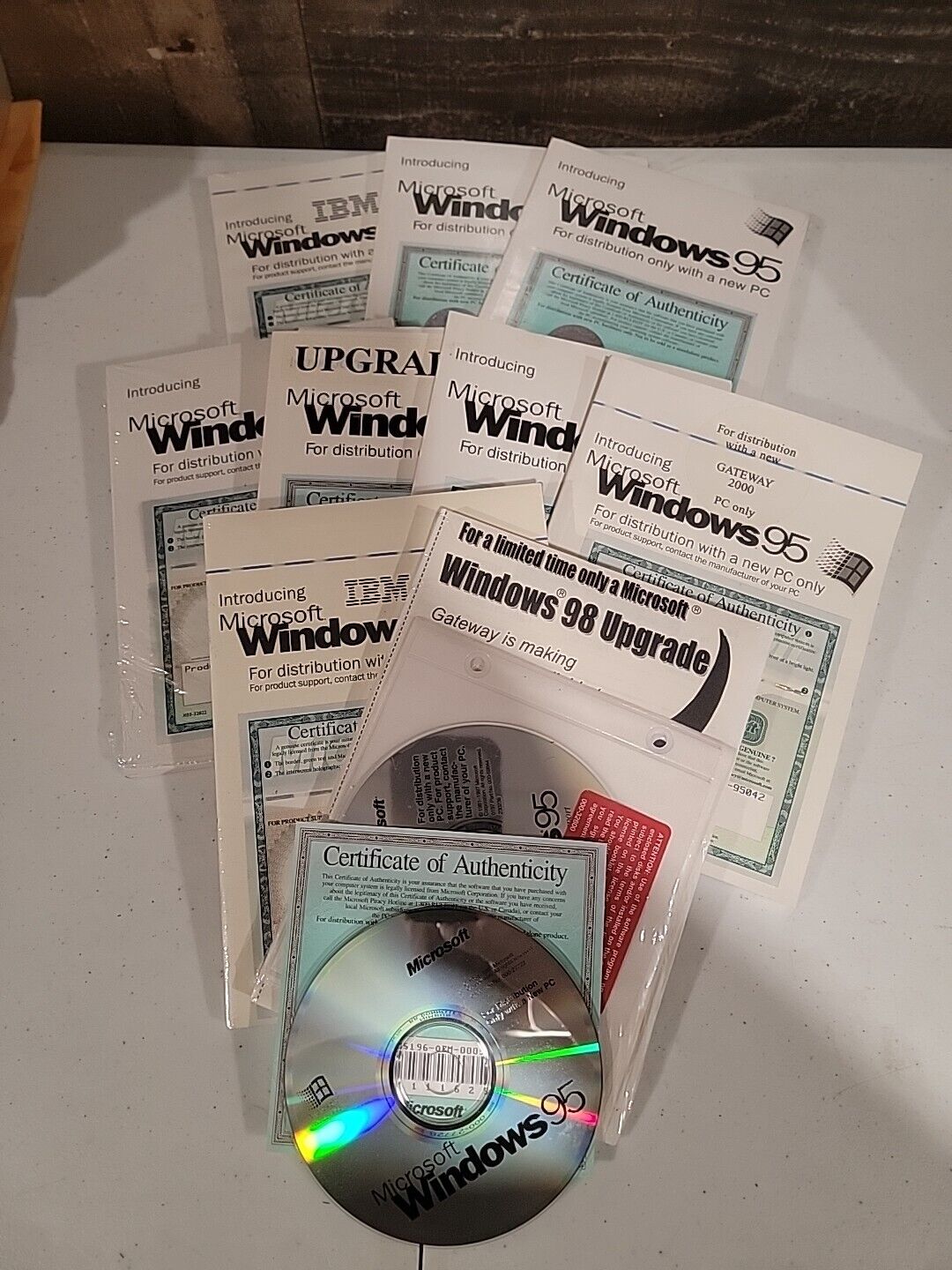 Lot of 10 Microsoft Windows 95 Original Version Installation CD With Product Key