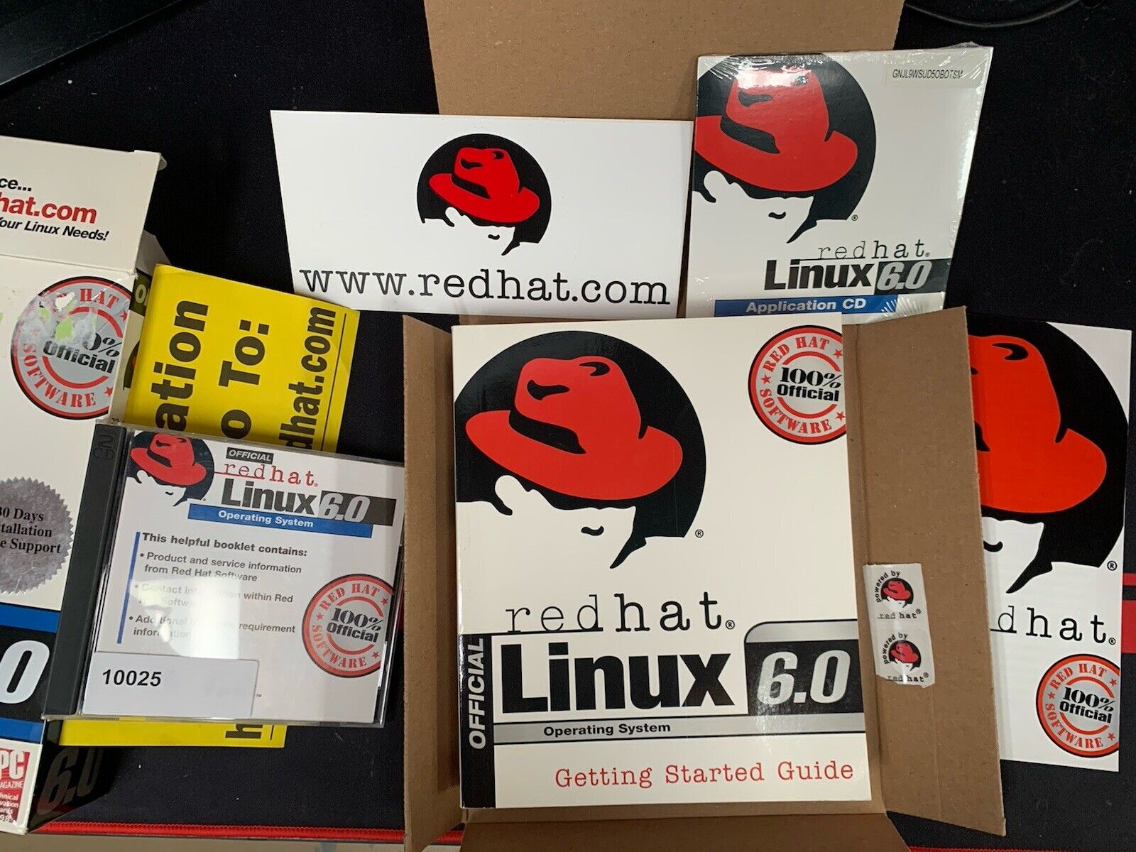 Red hat Linux 6.0 Vintage Big Box Retro PC