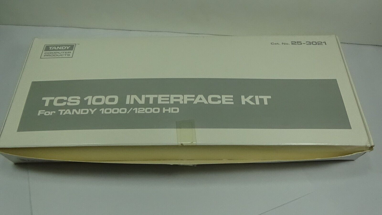 BOX ONLY TCS 100 INTERFACE KIT For TANDY 1000/1200 HD Cat. No. 25-3021