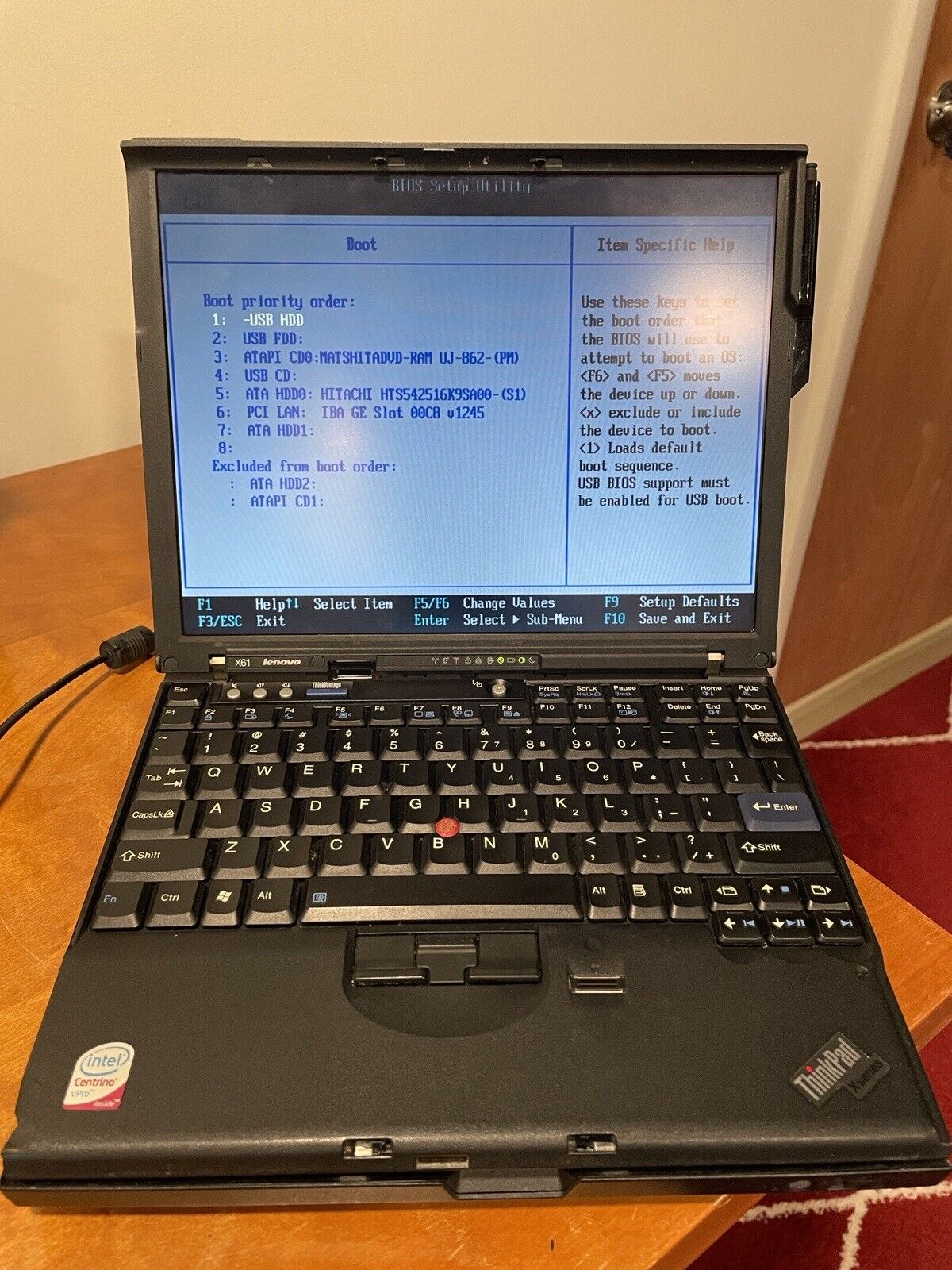Lenova X61s ThinkPad X Series X6 ultra base Vintage collectible Laptop