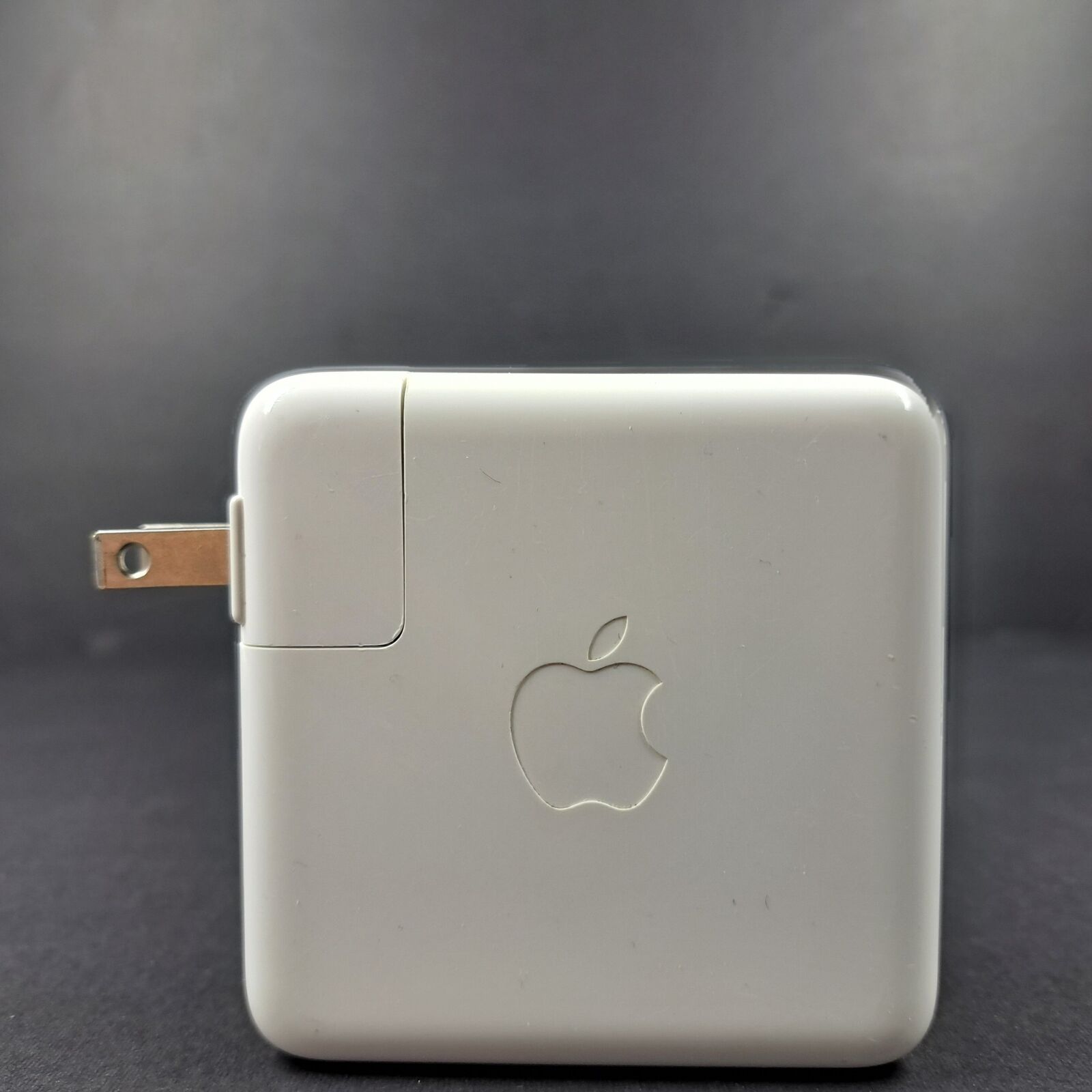 Genuine OEM Apple A1947 61W USB-C Type C Power Adapter Charger For Macbook
