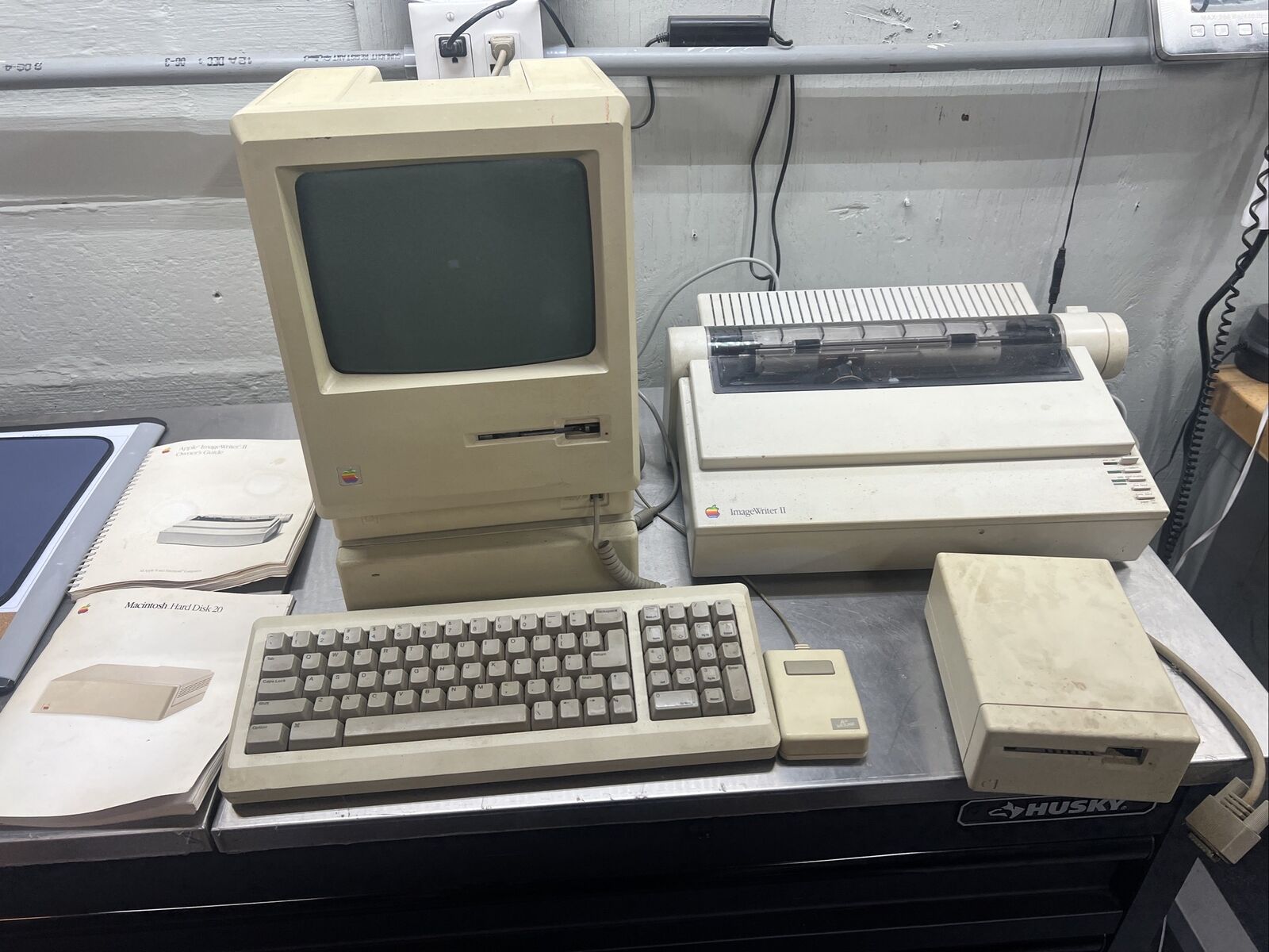 Apple Computer Lot Apple IIC + Floppy Drives  Macintosh Plus 1MB & More