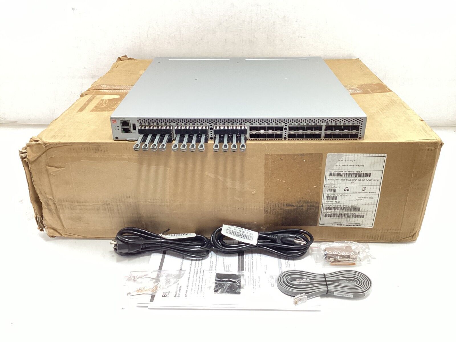 Brocade 6510 24-Port 16Gb Fibre Channel Switch - BR-6510-24-16G-R