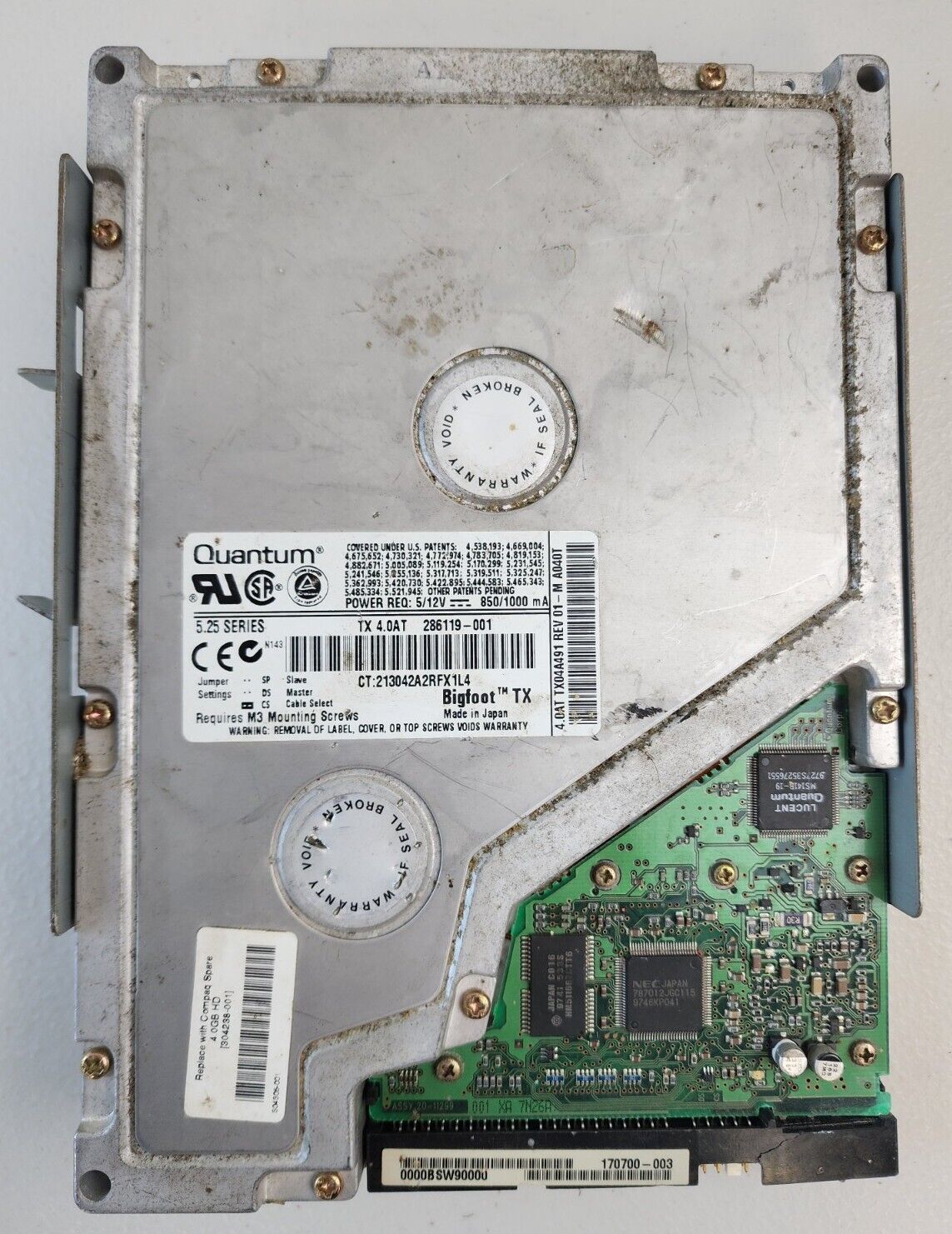 Quantum Bigfoot TX 4.0AT 4GB 4000RPM 5.25 Series IDE Internal Hard Drive