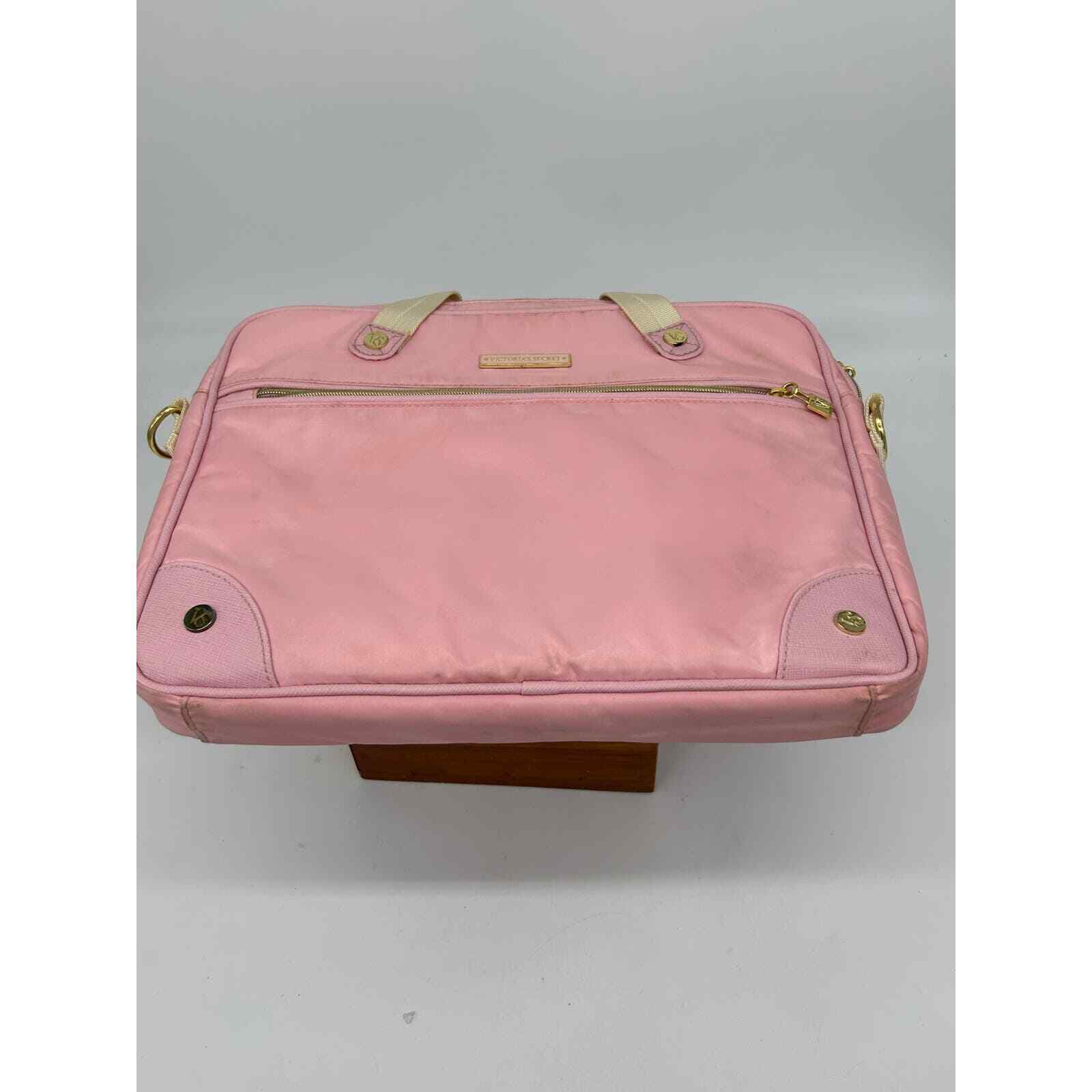 Victoria\'s Secret Laptop Sleeve Bag Pink with Gold Accents 10\