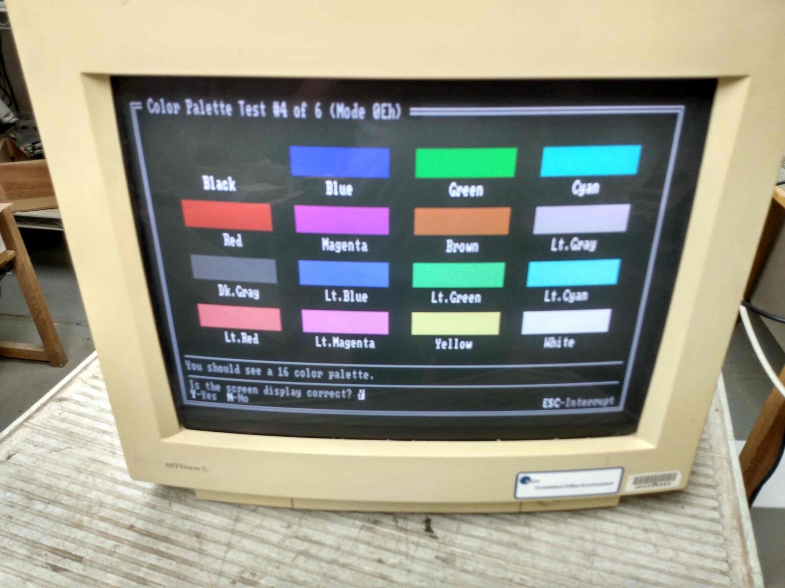 ASTVISION 7L AST RESEARCH INC 17INCH CRT MONITOR
