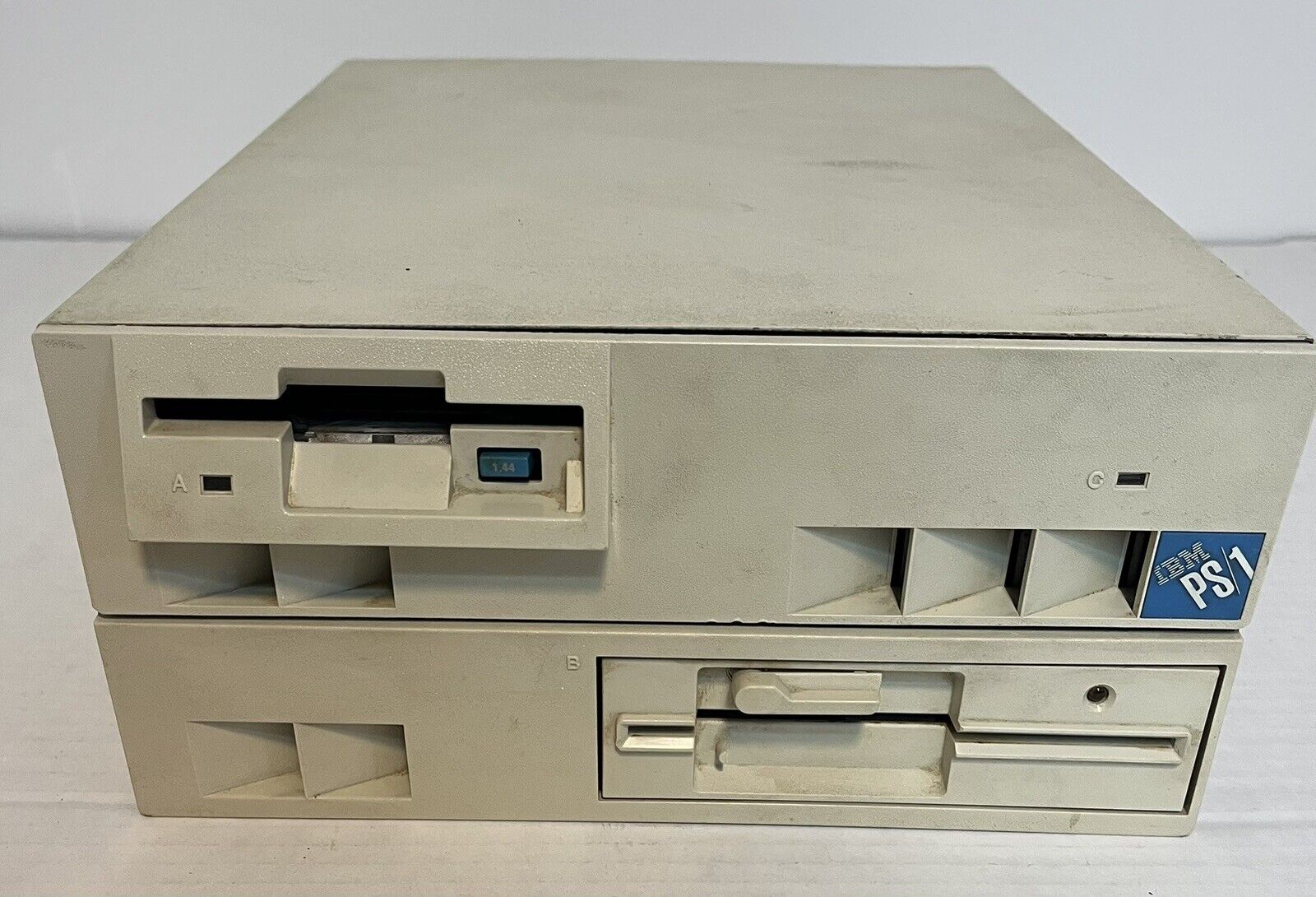 Vintage IBM PS/1   IBM PS1 Computer , Model 2121-C92 and 5.25 Floppy Drive