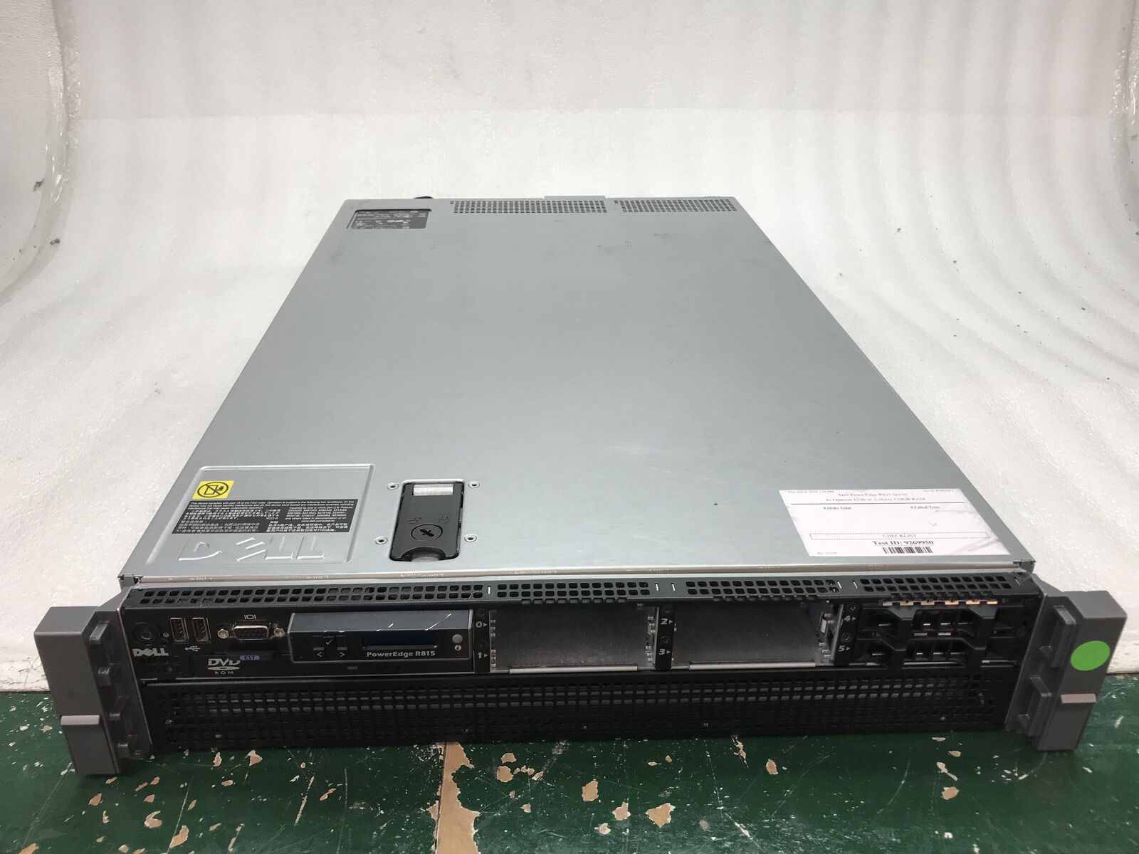 Dell PowerEdge R815 2U Server 4x Opteron 6136 2.4Ghz 32 Cores 128GB RAM NO HDDs