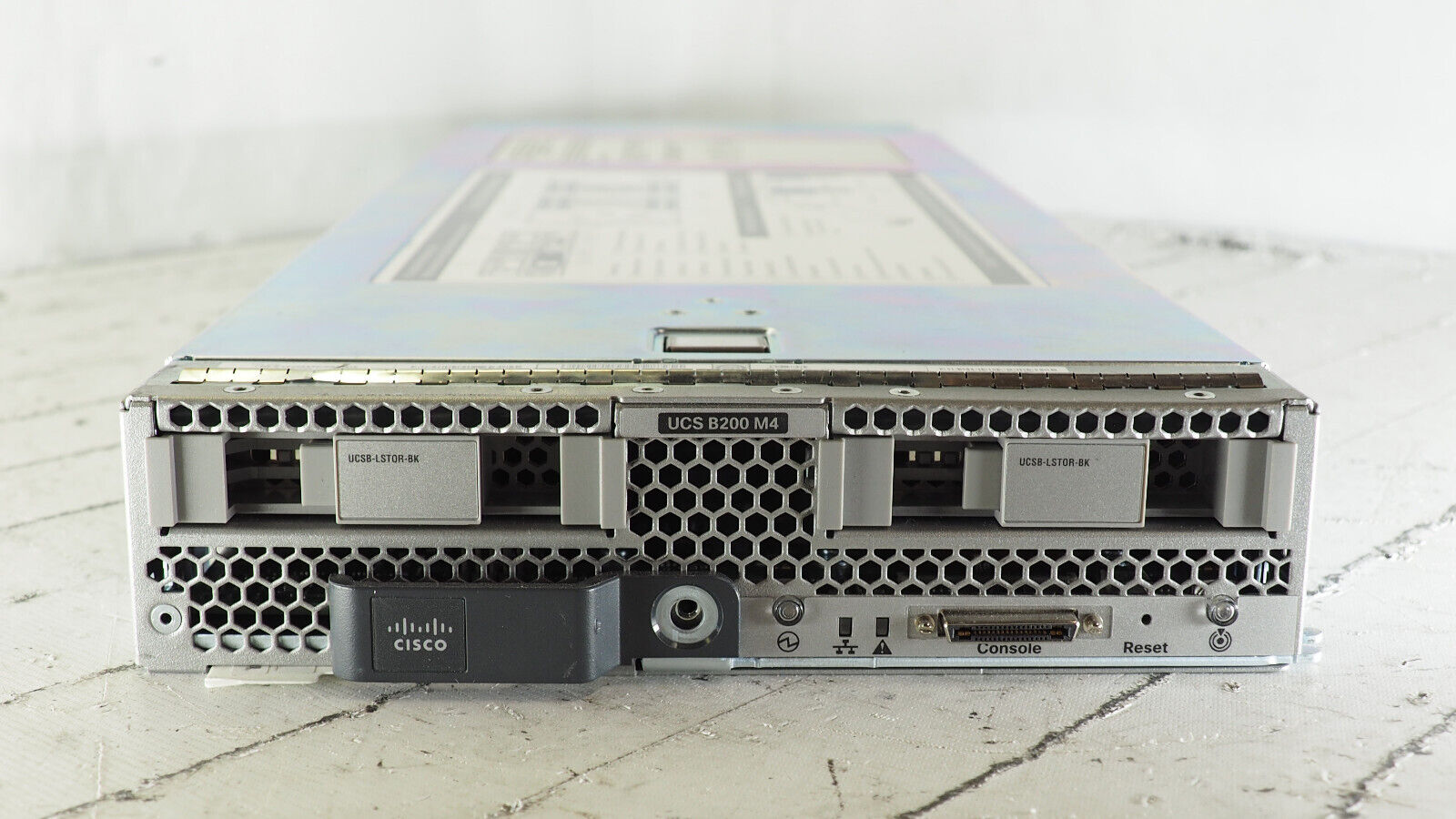 Cisco B200 M4 2 x E5-2660 V4 2.0GHz, 256GB RAM Blade Server, UCSB-B200-M4 V02