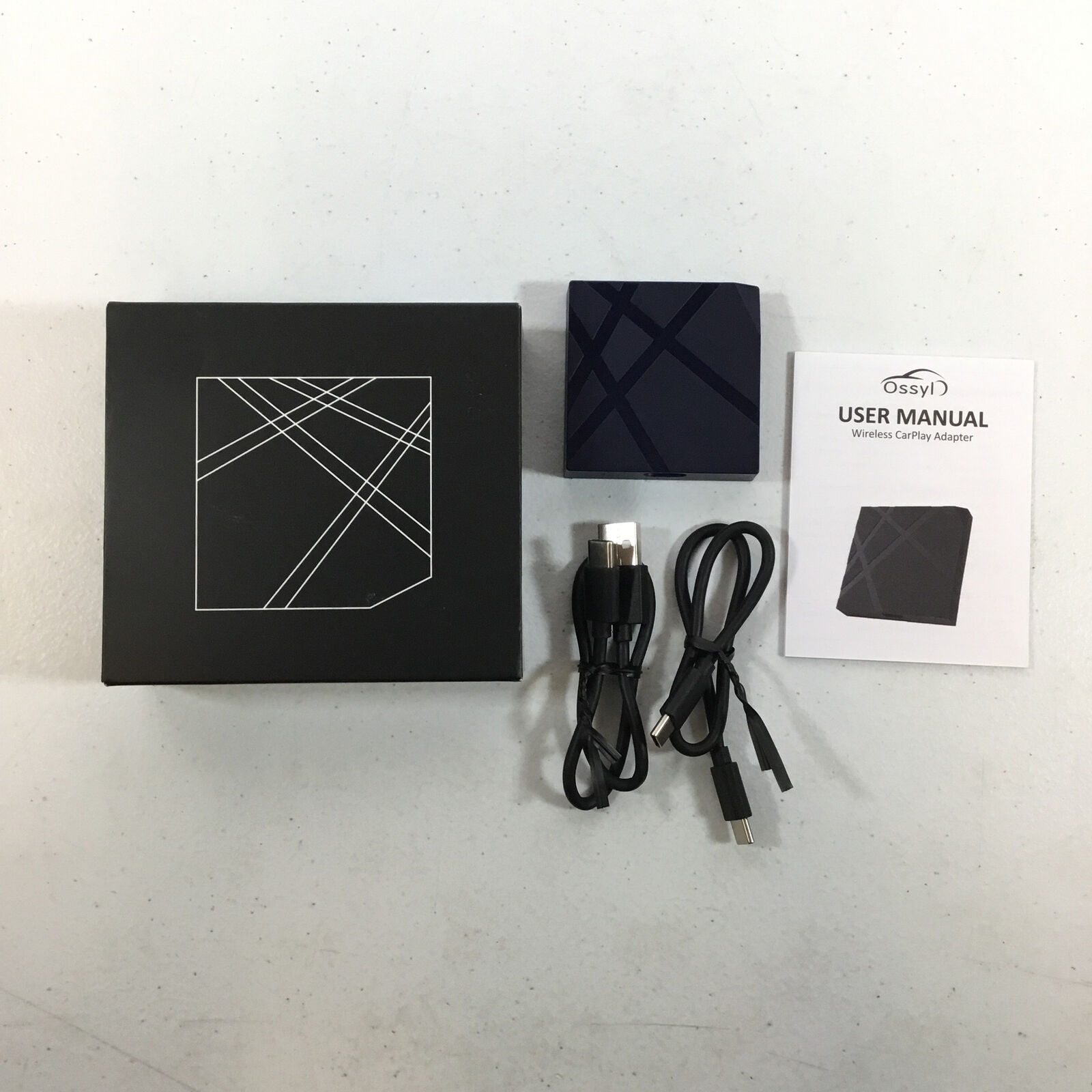 Ossyl Black Portable Wireless Bluetooth CarPlay Adapter With Manual Used