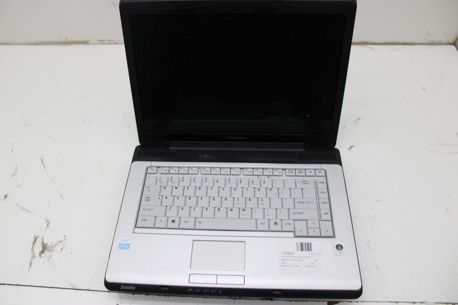 Toshiba Satellite A205-S5804 Laptop Intel Pentium T2330 1GB Ram No HDD Bad Batt