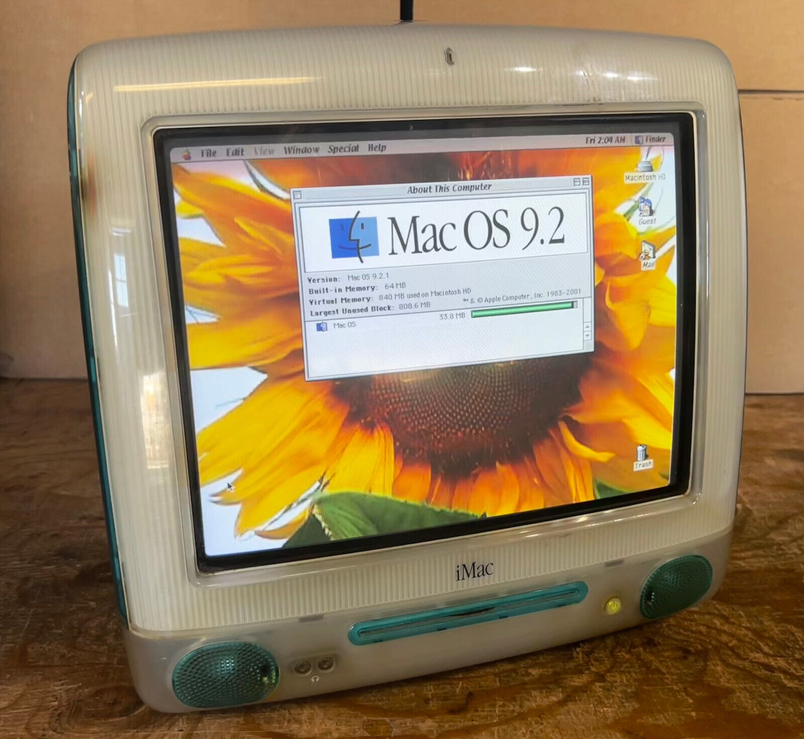 Apple iMac G3 400 MHz 64MB 1999 Blueberry Vintage Computer Original POWERS UP