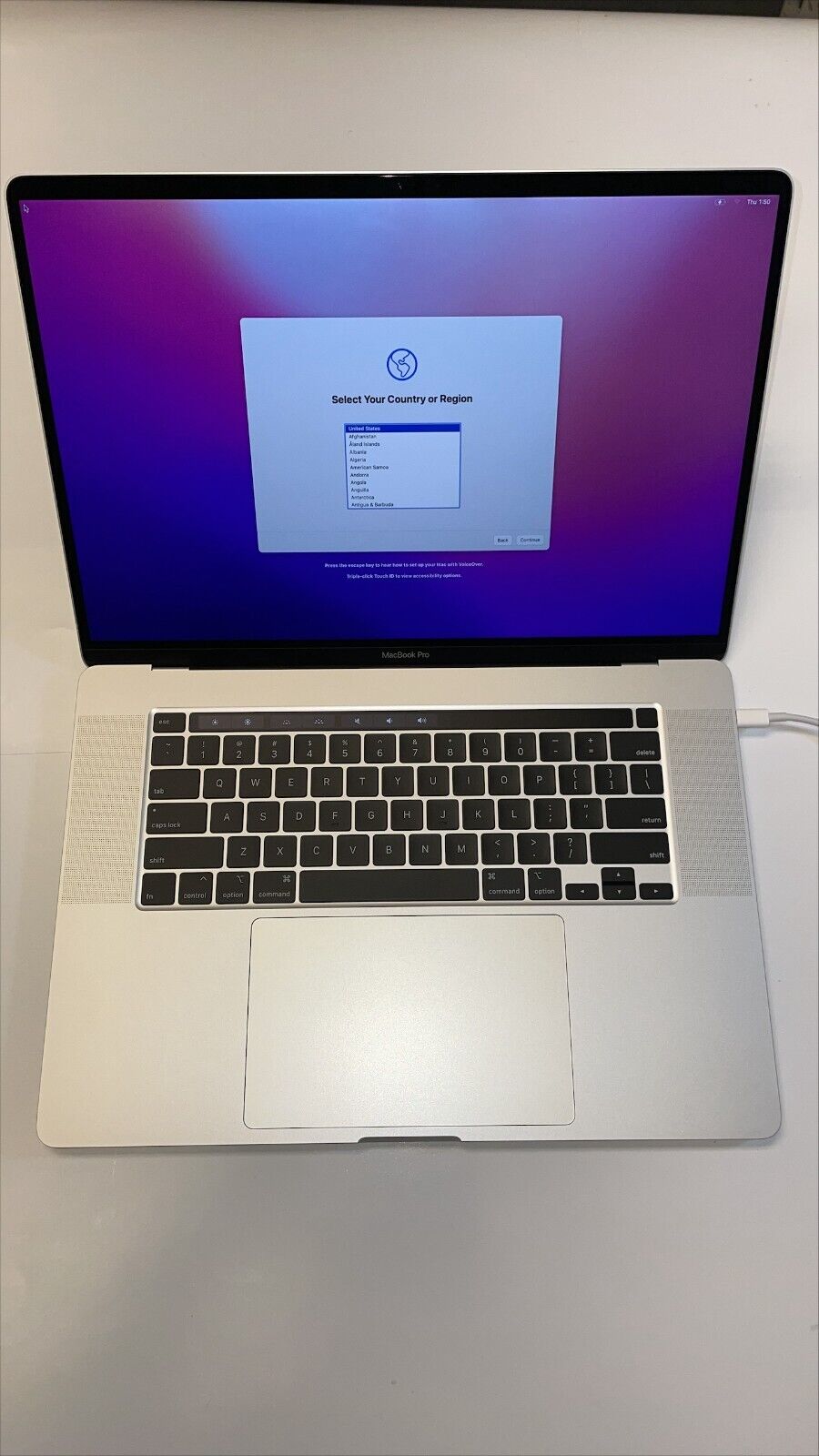 Apple MacBook Pro, i7 2.6, 16GB RAM, 512GB SSD, 16\