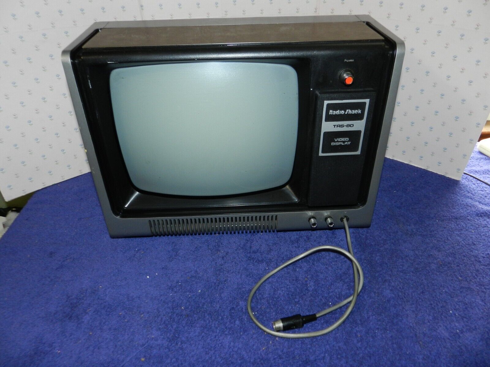 Vintage 1979 Radio Shack TRS-80 Video Display Monitor Tested Works Clean