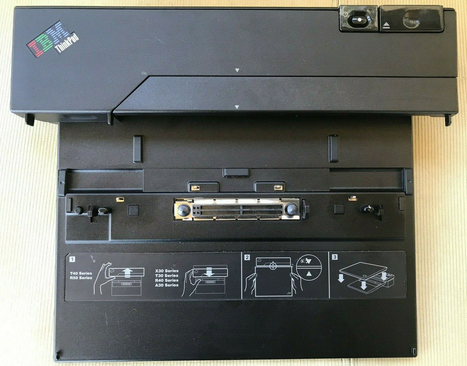 Lot (13) IBM ThinkPad A30 R40 R50 T30 T40 X30 Docking Port Replicator II 74P6734