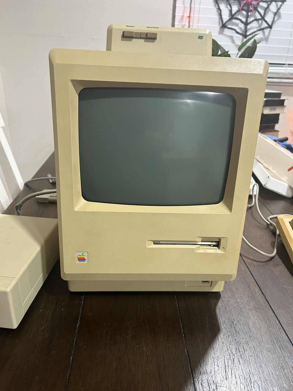 Vintage Apple Macintosh Plus 1MB Desktop Computer