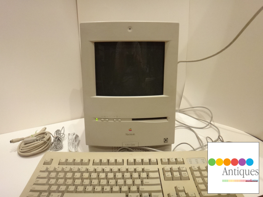 Vintage Apple Macintosh Color Classic Mystic 132MB RAM 300GB HD Mac OS 8.1 68040