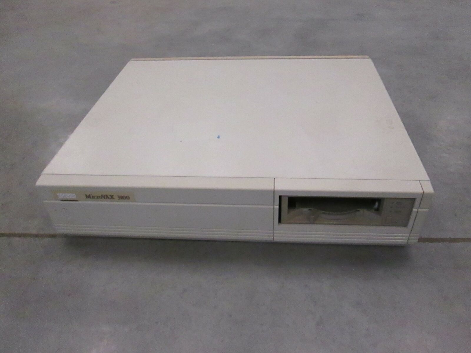 Digital MicroVAX 3100 Series System, Used