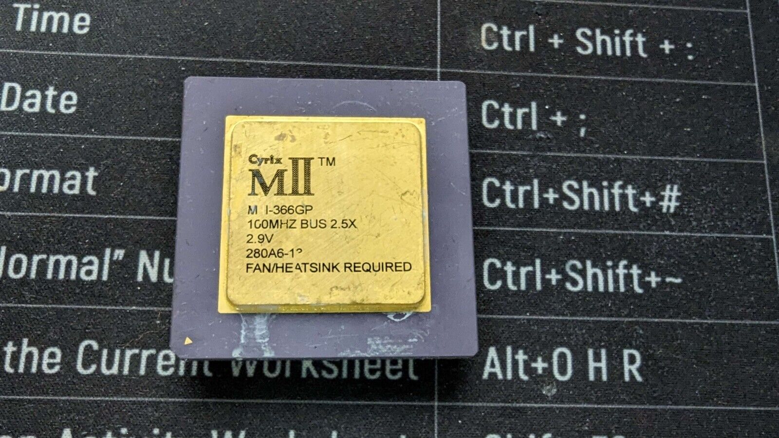 Vintage Rare Cyrix MII MII-366GP 100MHz Bus 2.5X Processor Collection/Gold