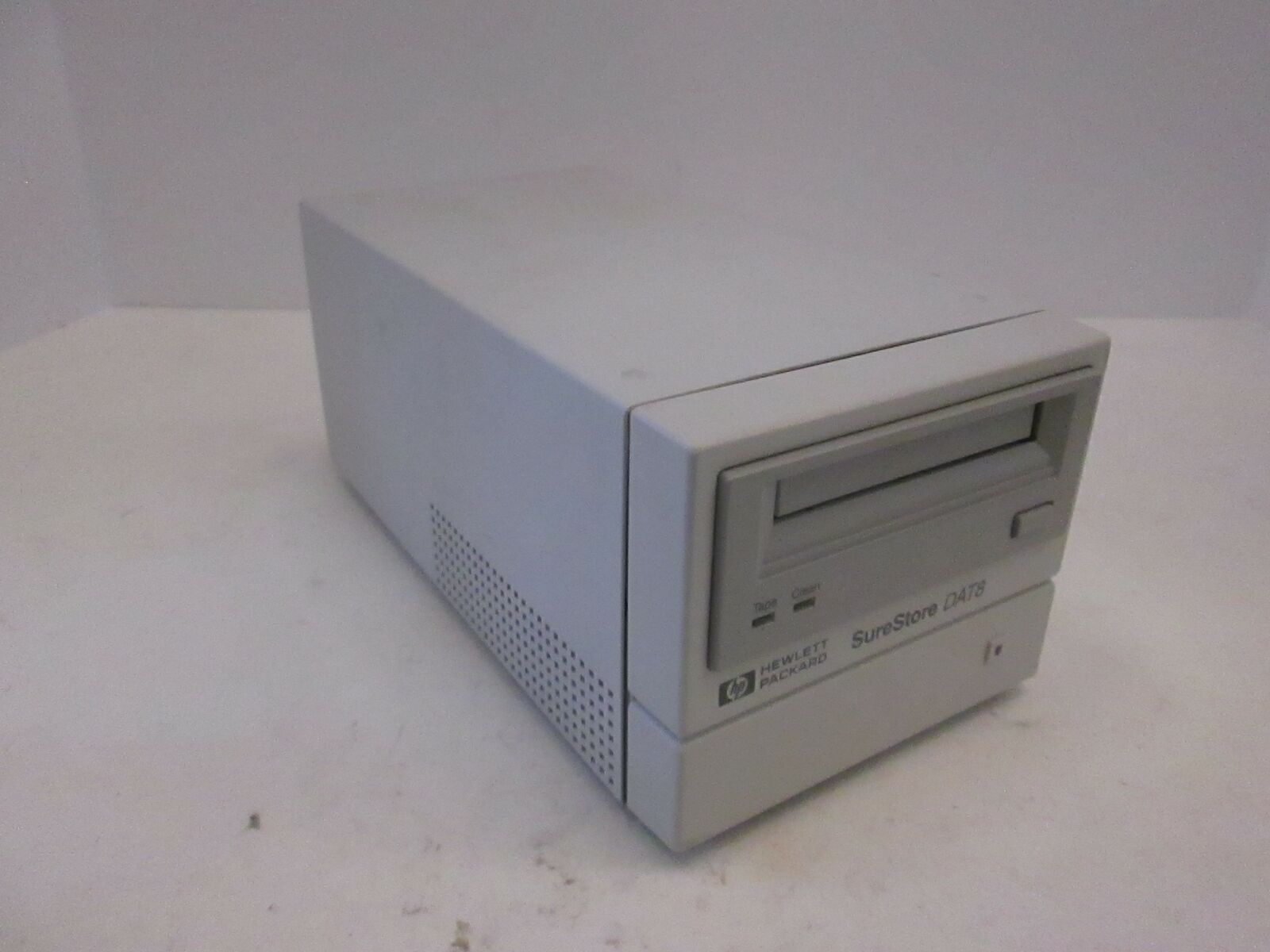 Hewlett Packard, External SCSI Tape Drive, SureStore DAT8, Used