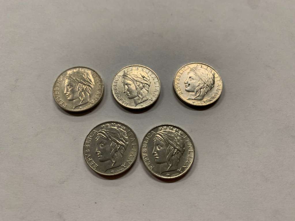 Lot 5 Coins 50 Lire Italian Mixed (QQ666)