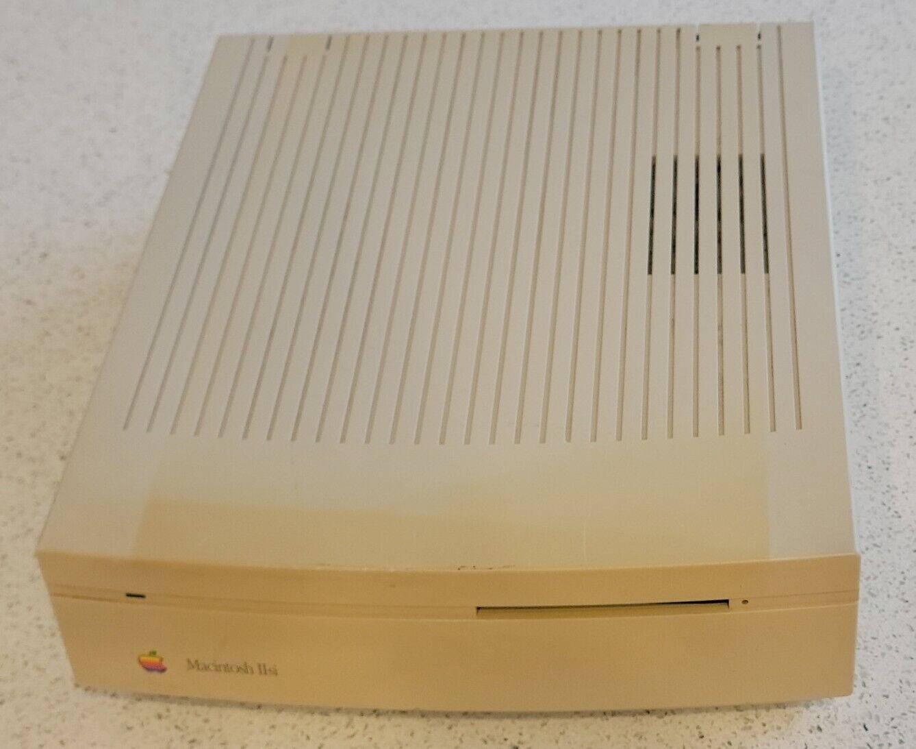 Apple Macintosh IIsi M0360 Deskstop II si Computer Vintage Mac | Sold AS IS 