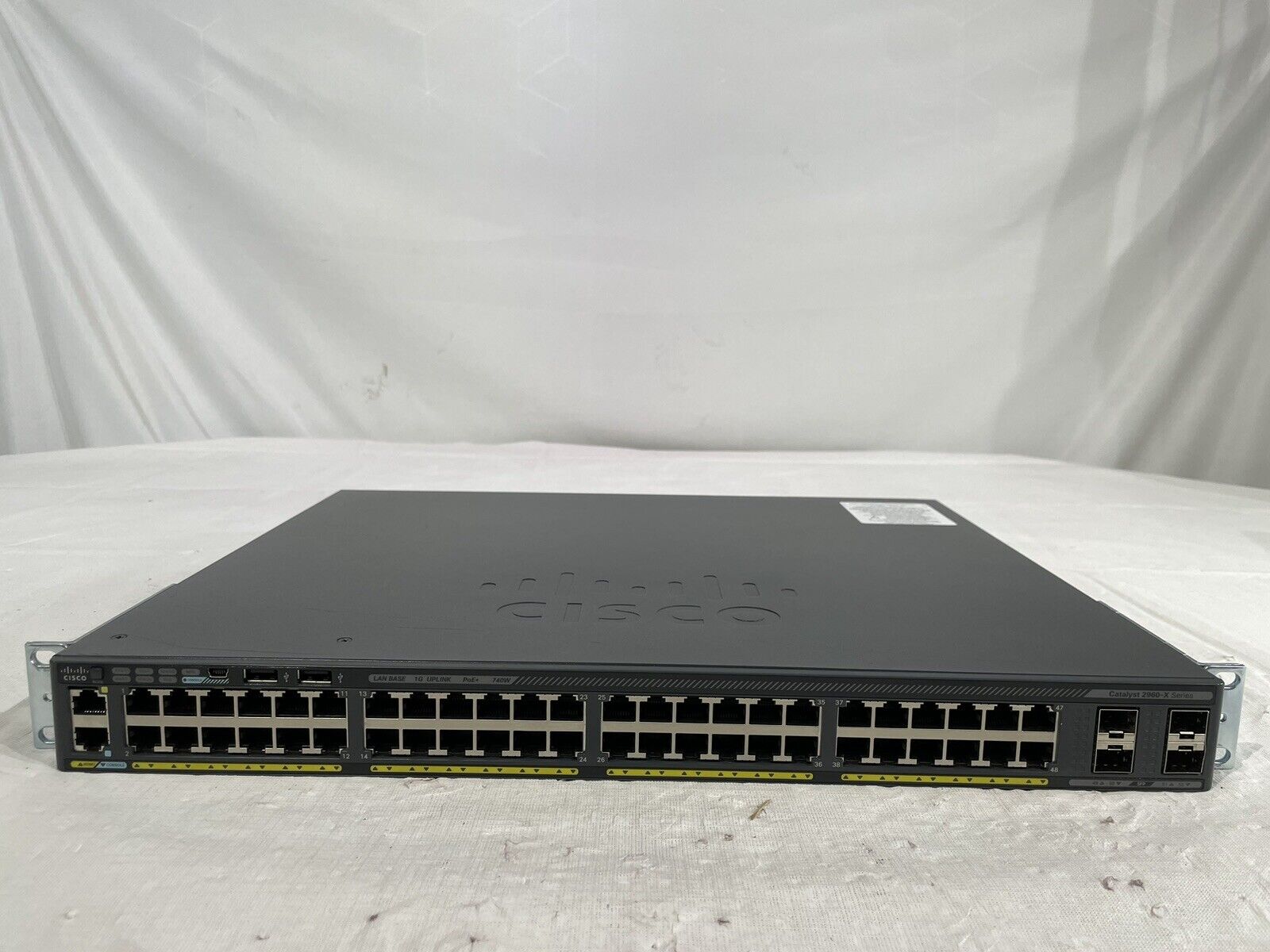 Cisco Catalyst WS-C2960X-48FPS-L Cisco 2960-X 48 GigE PoE 740W LAN Base Switch