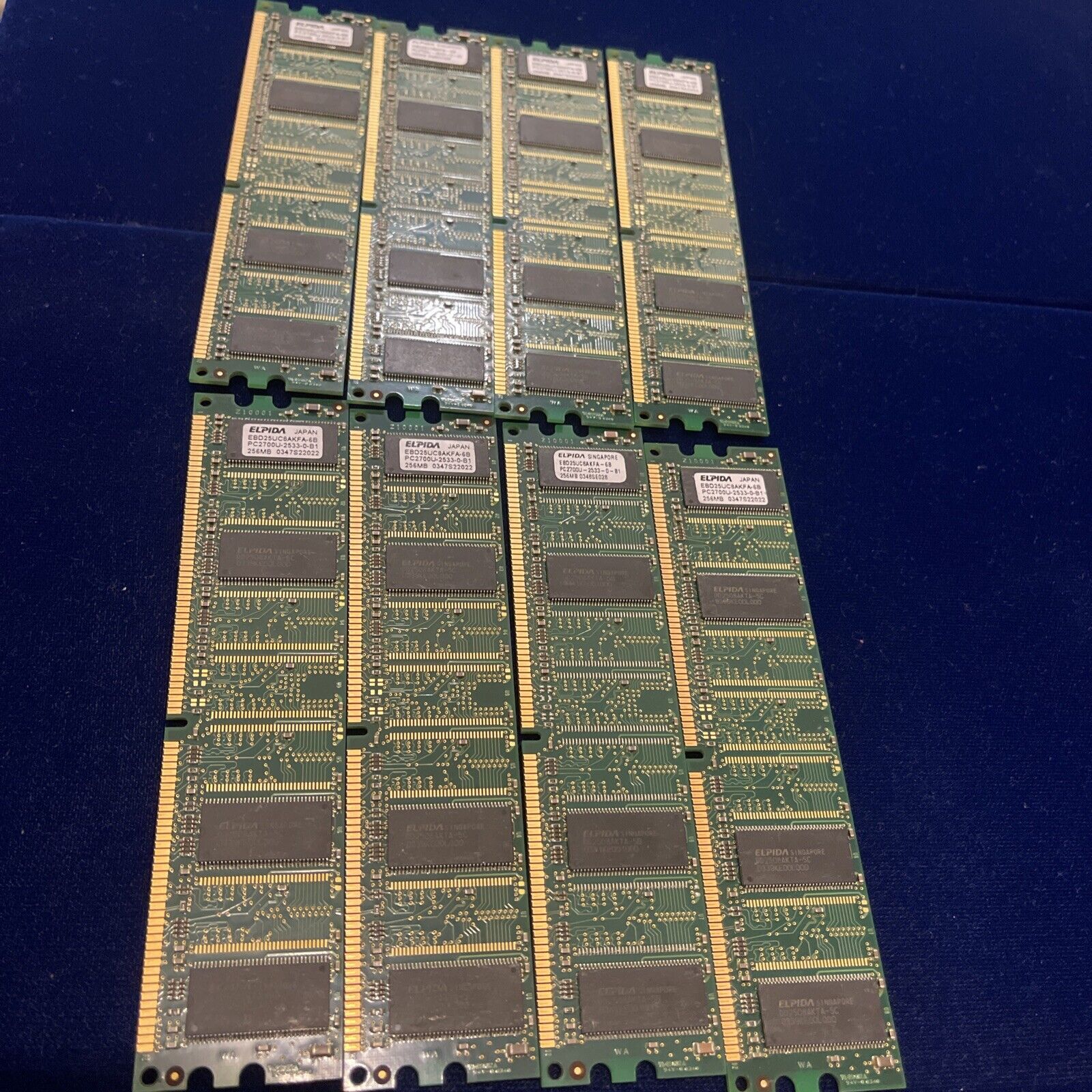 lot of 8 Elpida 256mb ram cards PC2700u