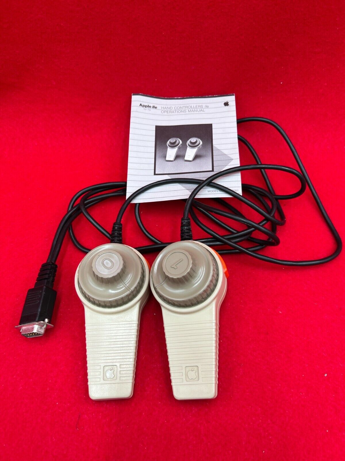 Vintage Orignal Apple Brand Hand Controllers for Apple iie A2M2001 -THEY WORK