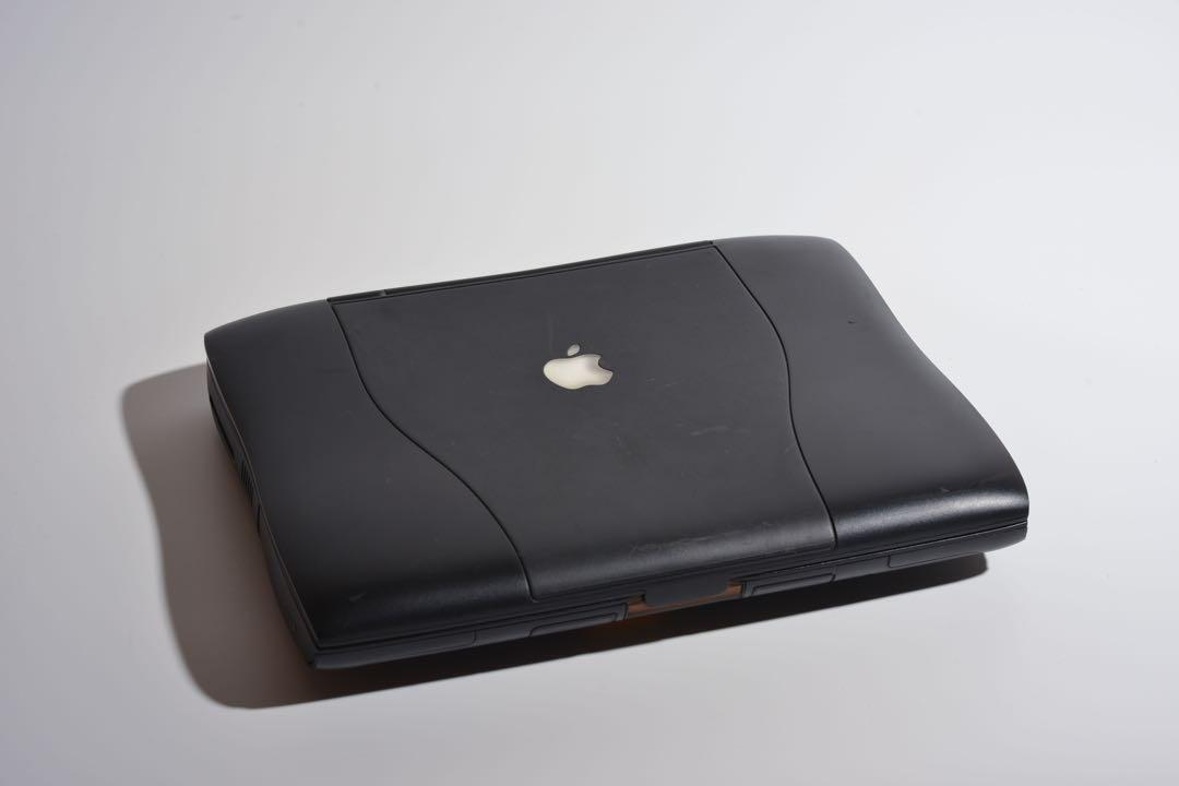 Apple PowerBook G3 Pismo 400mhz Mac OS 9.0.4 RAM: 384MB HD: 128GB Used Japanese