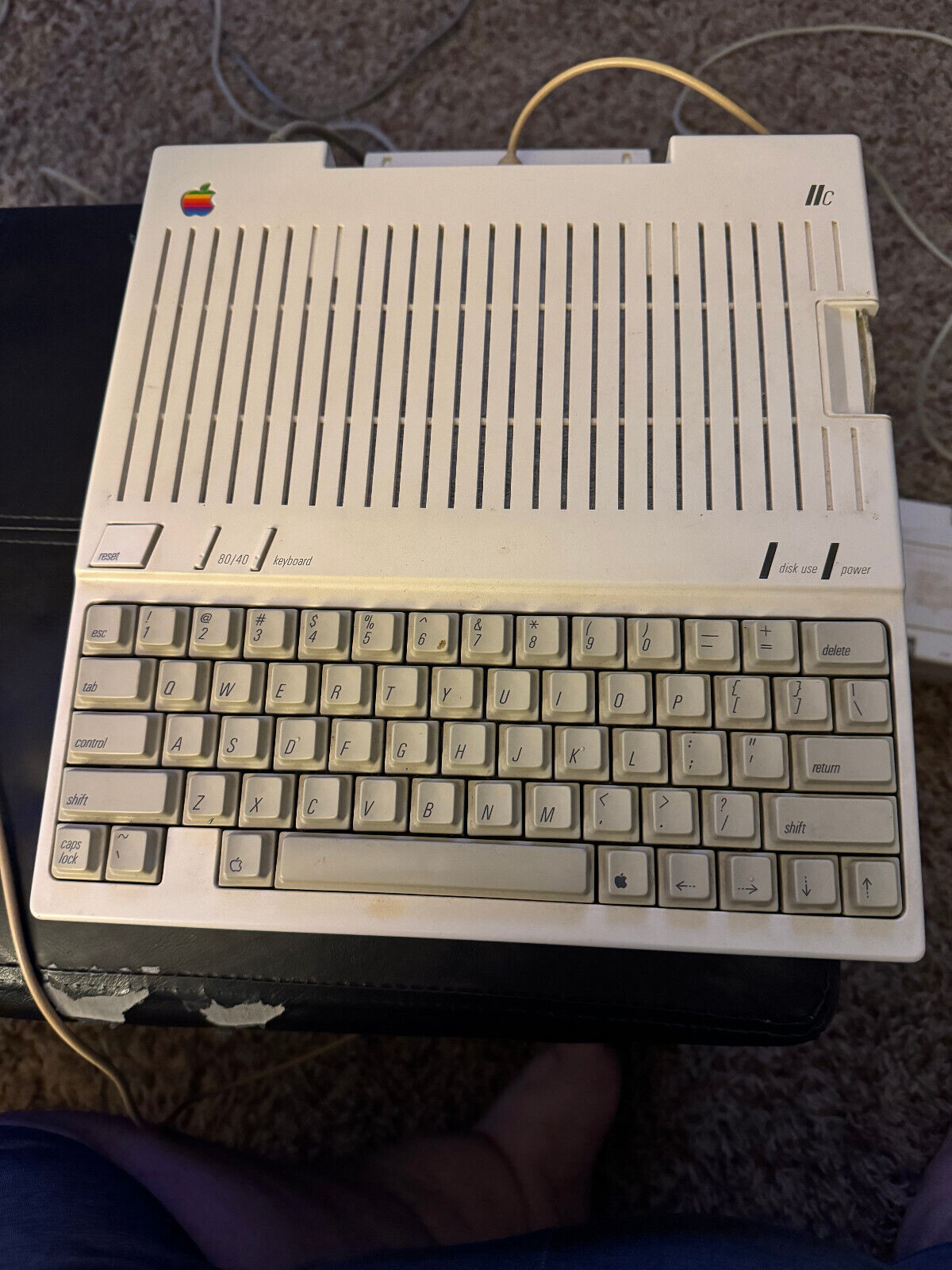 Apple IIC A2S4000 Computer & Power Supply Cord