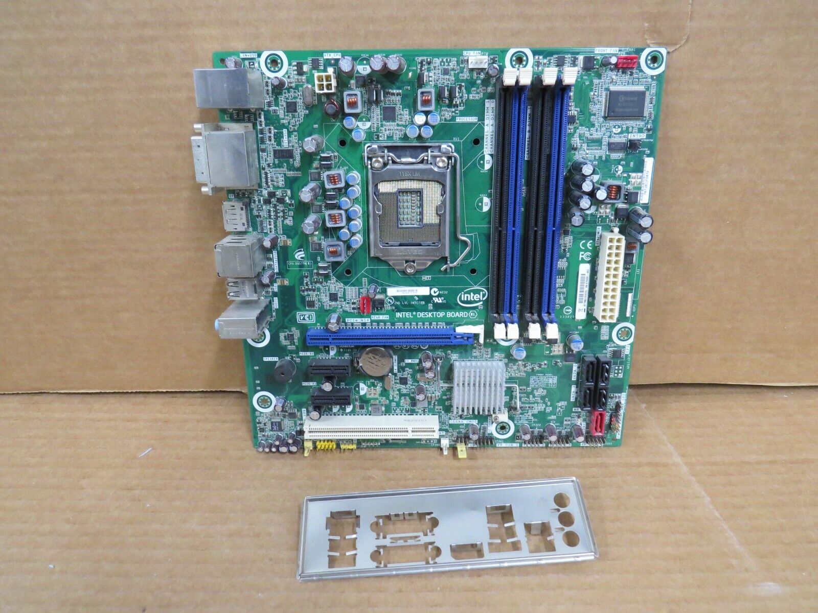 Intel DQ57TM LGA 1156 DDR3 Desktop Motherboard w/ IO SHIELD TESTED
