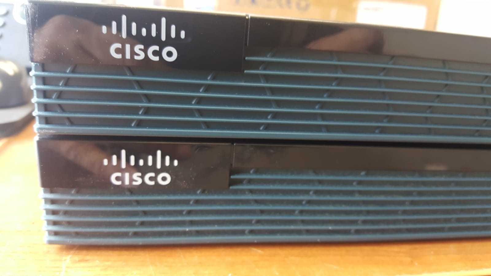 LOT of TWO Cisco 1921 Integrated Services Router Cisco1921/K9
