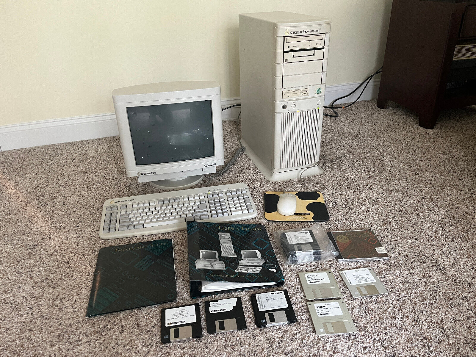 *Rare & All Original* Gateway 2000 4DX2-66V 486 DOS & Windows 3.1 PC Tower Setup