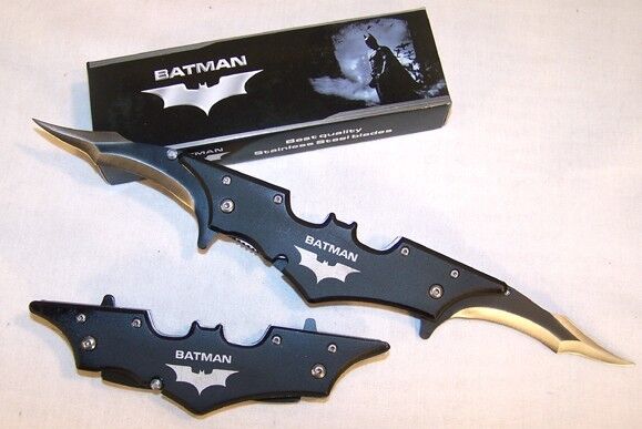 BLACK  BATMAN TWO BLADED KNIFE  the dark knight