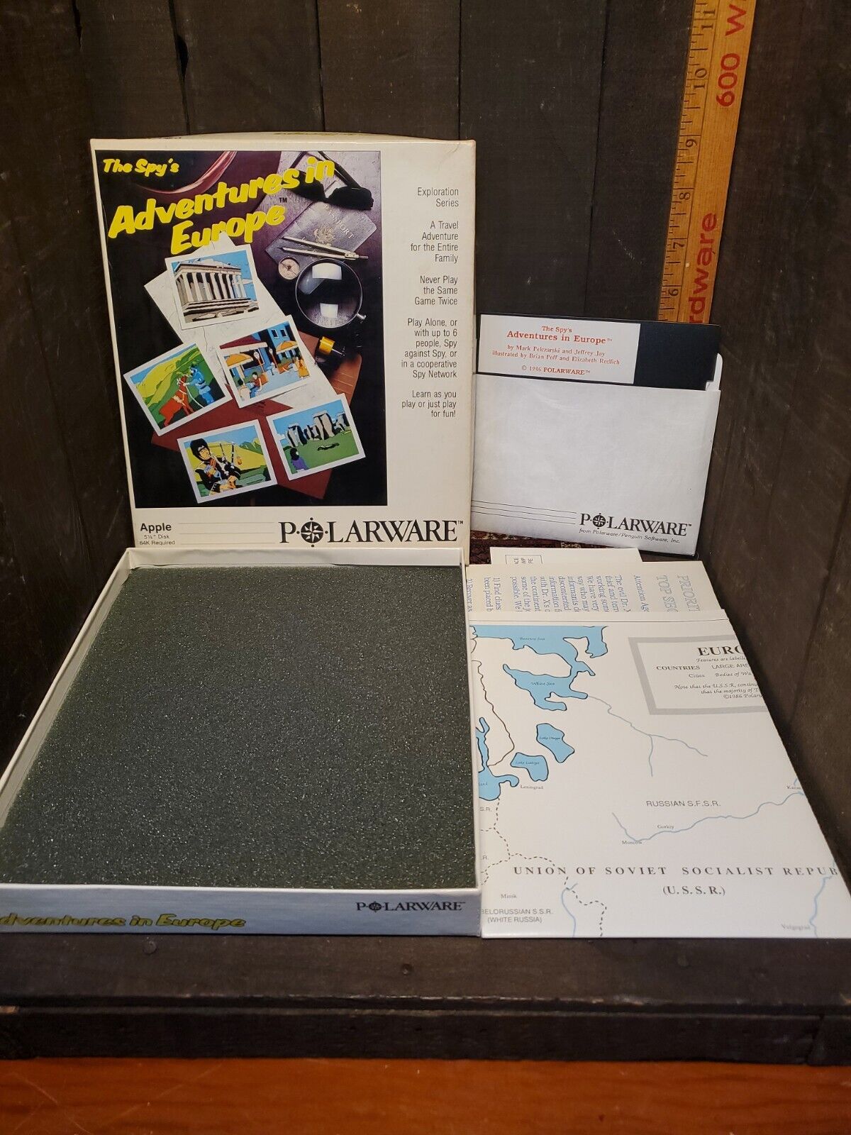 Vintage 1986 Apple IIe IIc II+ Polarware The Spys Adventures in Europe Game RARE