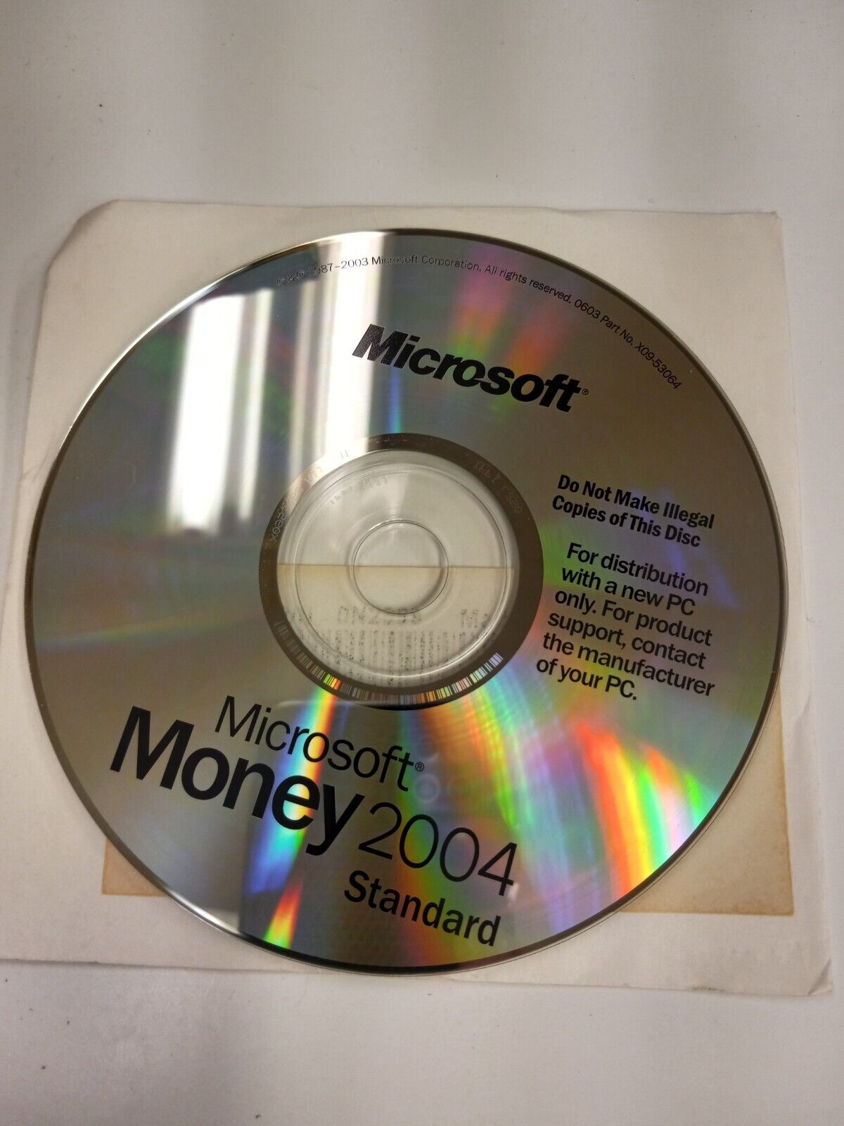 Microsoft Money 2004 Standard Software Disc -  w/ KEY