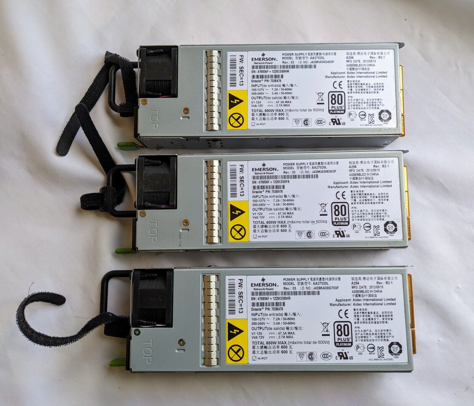Lot of 3 SUN Oracle 7038476 Type A256 600 Watt AC Input Power Supply X3-2