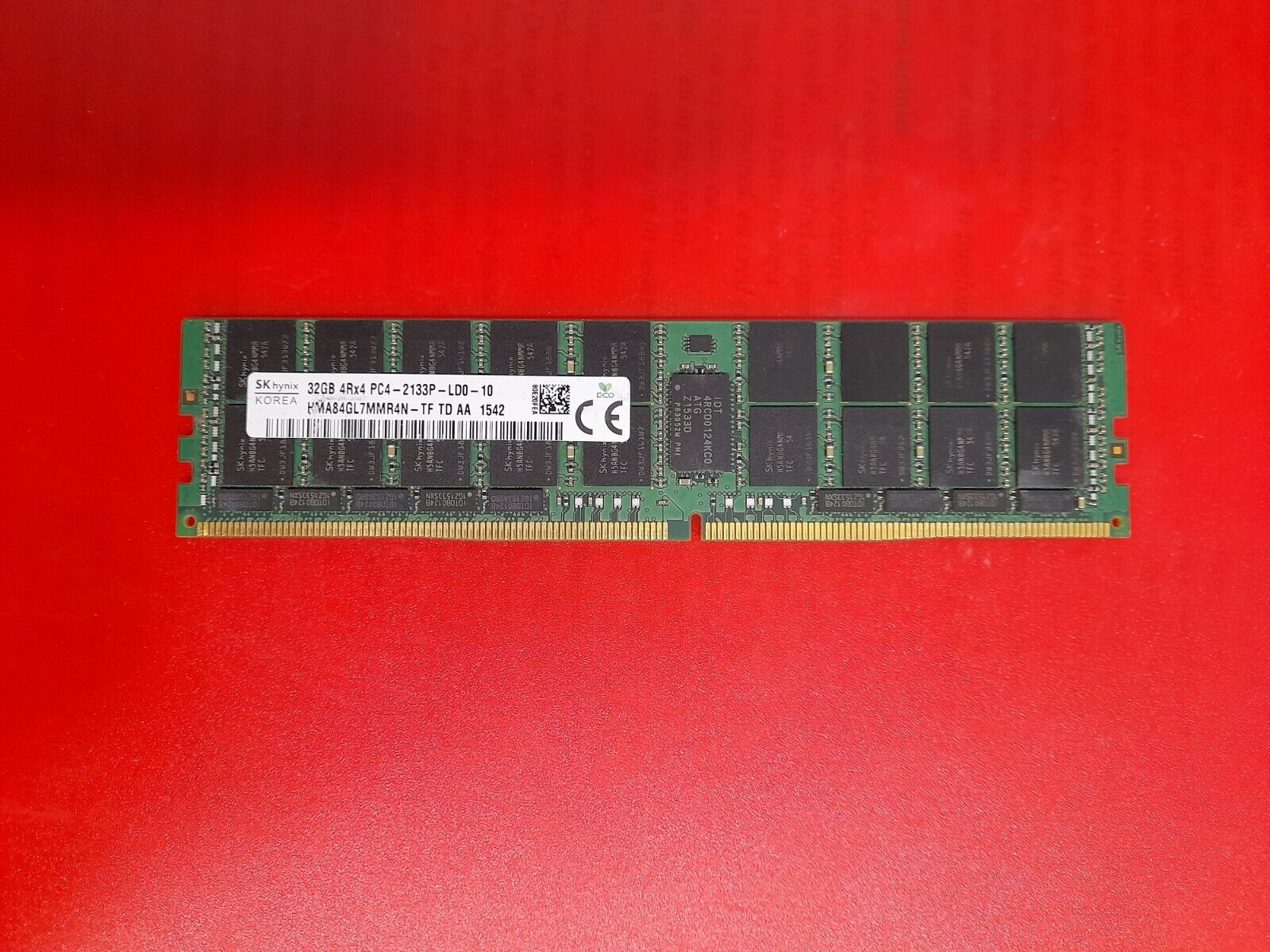 32GB HYNIX HMA84GL7MMR4N-TF TD AA  PC4-2133P DDR4 Server ECC REG memory