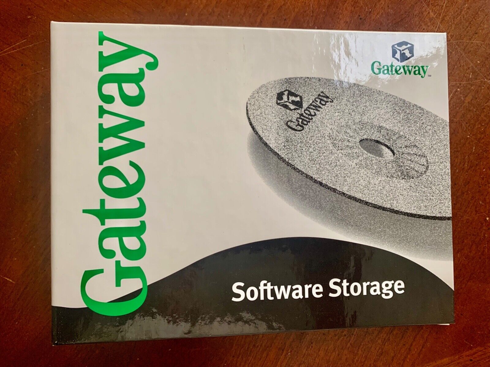 Gateway 2000  Software Storage Binder Clean Bright - 2 Ring Binder VTG