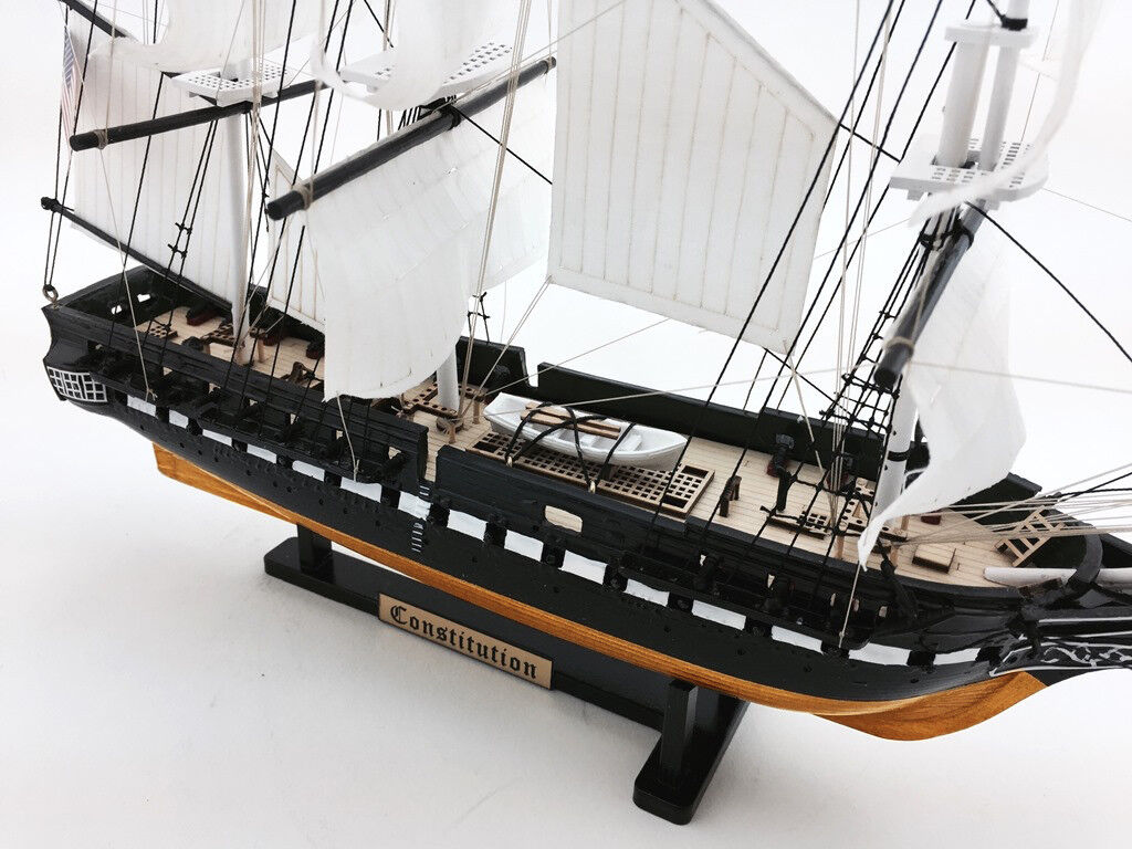 USS Constitution Limited Tall ship Model 18\