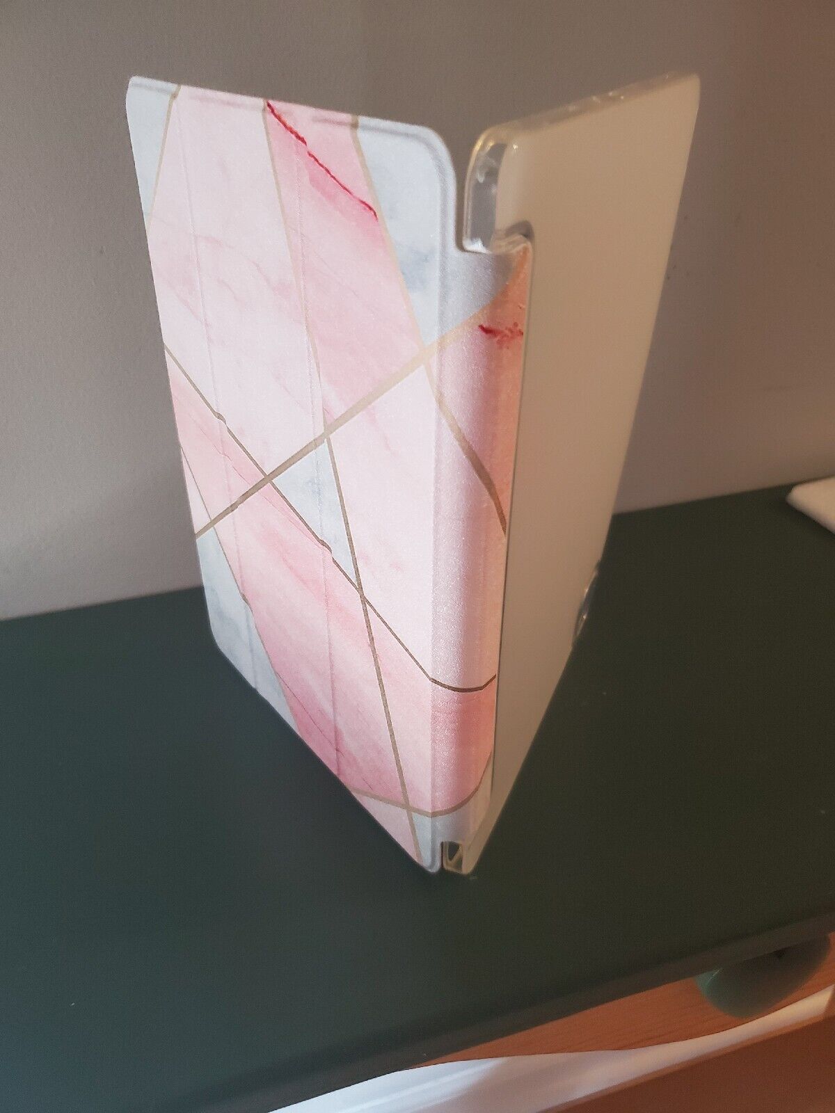 Dadanism Pro 11 2020 Geometric Marble Pink Ipad Case