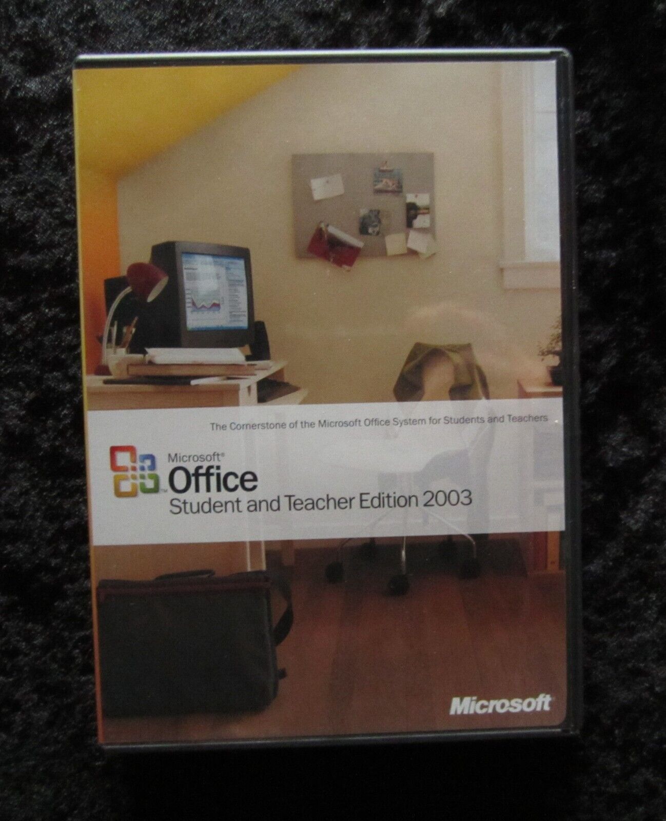 MICROSOFT OFFICE Student and Teacher Edition 2003 w/ Product Key/No Booklet