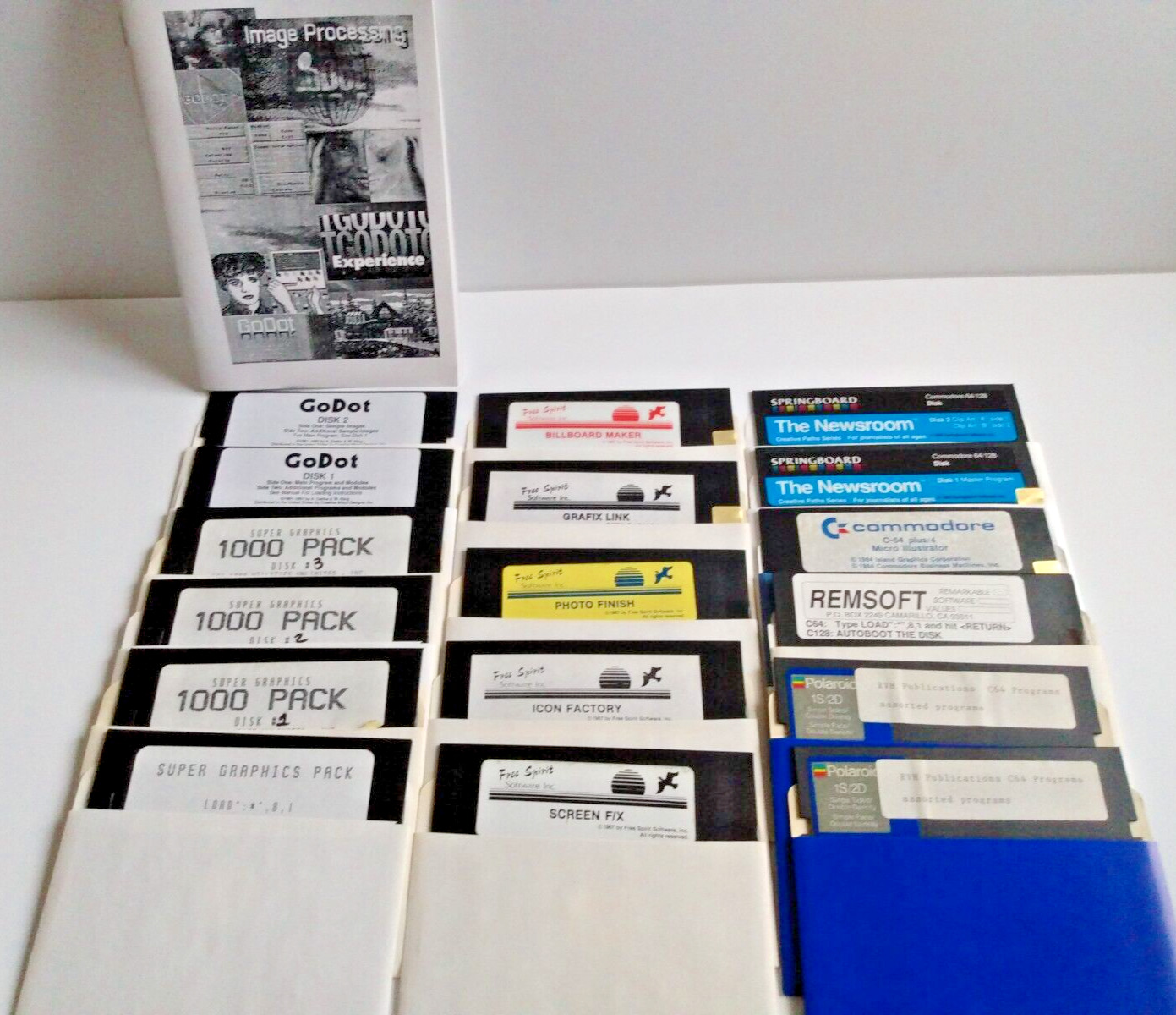 17 Disk Lot - GoDot Graphics Software, Super Graphics Pack & More for the C64