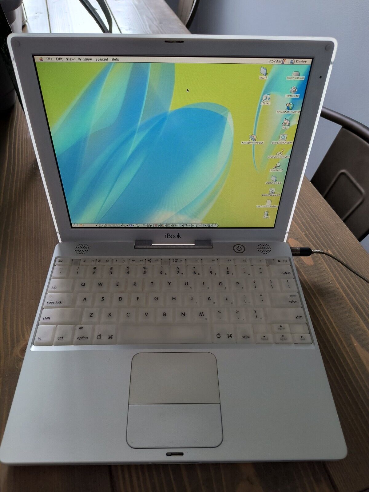 Apple iBook G3 M6497 2001 