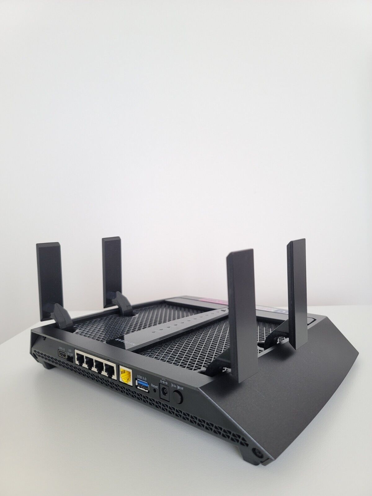 NETGEAR R8000P Nighthawk 1000 Mbps 4 Port Tri-Band WiFi Router (R8000P100NAS)
