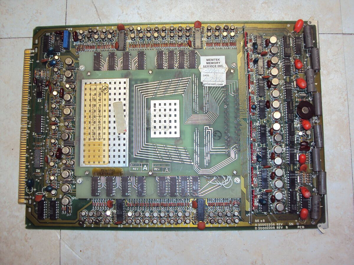 MicroData 1600 mini computer 8K x 8 Core memory board from the mid 1970\'s Rare