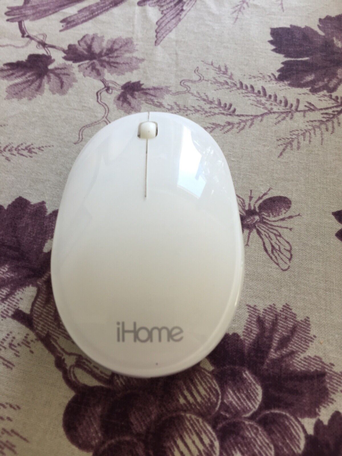 iHome WIRELESS OPTICAL MOUSE for MAC & PC gently used