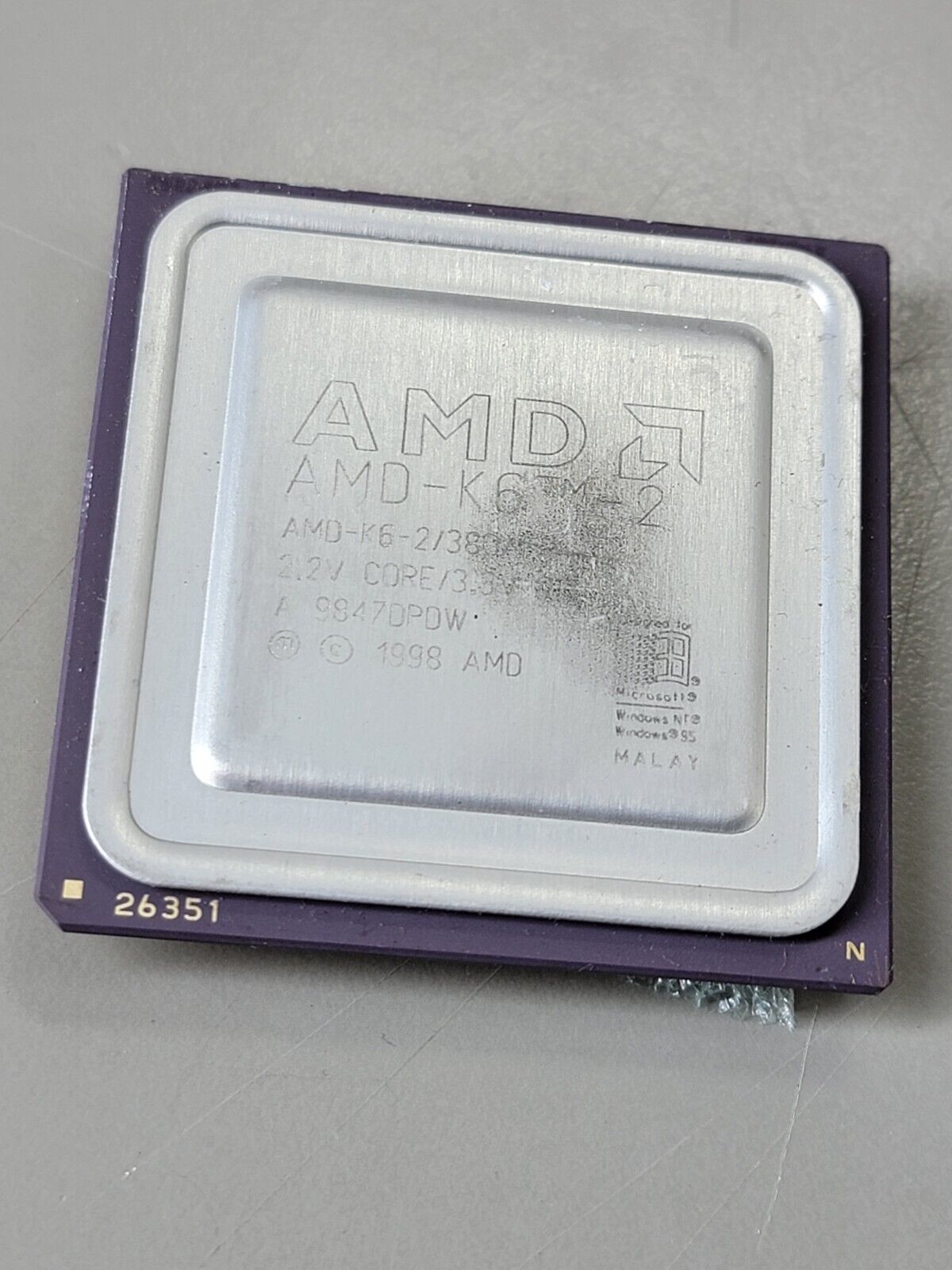 AMD K6-2/380AFR K6-2 380MHz Super Socket 7 Processor CPU, Rare, Vintage, Gold