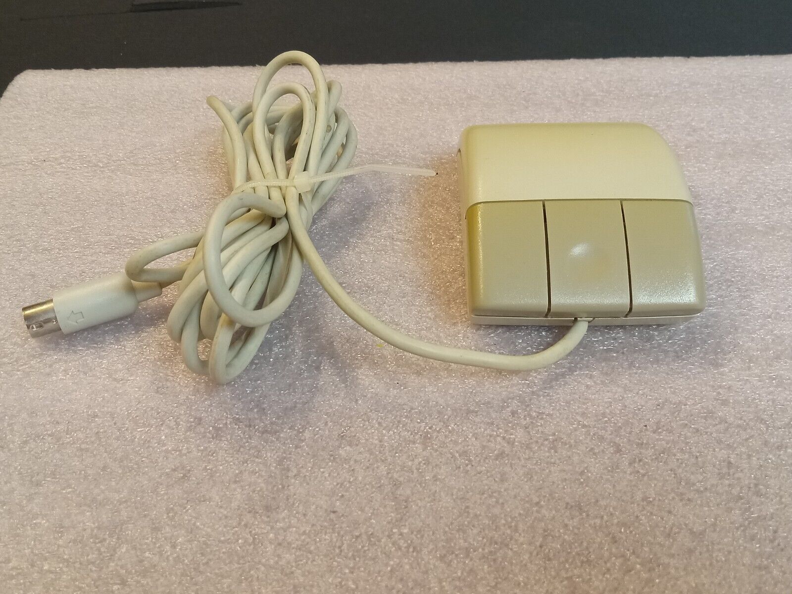 Vintage Digital Equipment Corporation/PCXAS-AA PS/2 3-button mouse 